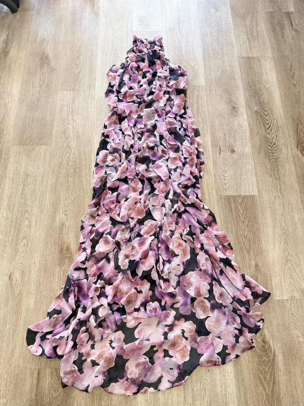 elliatt solene purple & black floral print halter tiered maxi gown dress medium - Picture 8 of 13